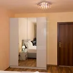 Gem 2bd Flat With Sunny Balcony By Flat Mаnager דירה