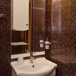 Gem 2bd Flat With Sunny Balcony By Flat Mаnager * וארנה