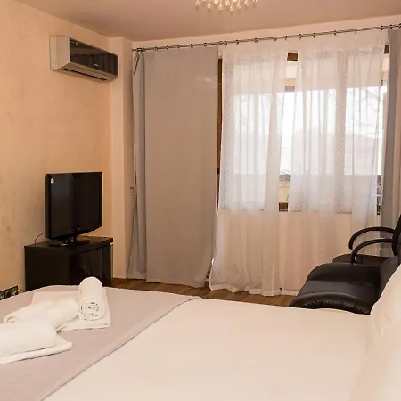 Gem 2bd Flat With Sunny Balcony By Flat Mаnager *